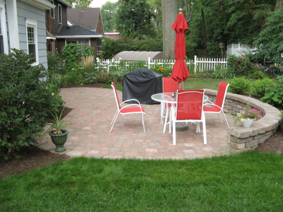 Dapper Landscape & Design Image