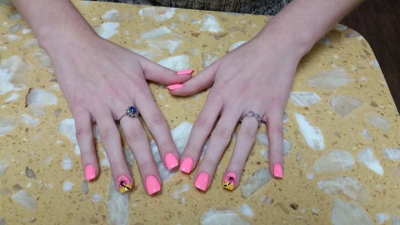 Essense Nail Salon Image