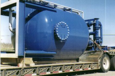 United Manufacturing International 2000 Activated Carbon Logo