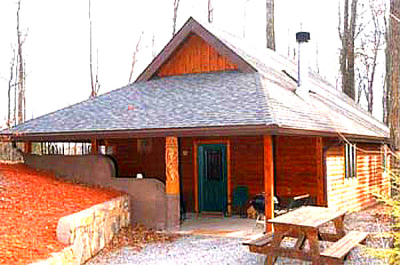 Luxurious Vaction Homes Logo