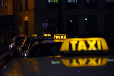 Holiday Taxi & Limo Service Image