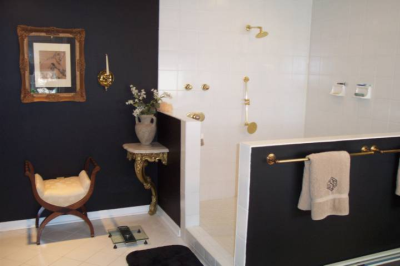 Strickly Clean Image