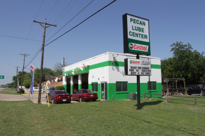 Pecan Lube Center Image