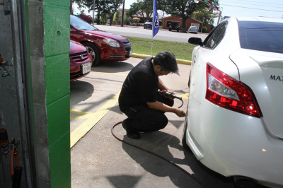 Pecan Lube Center Image