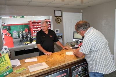 Pecan Lube Center Image