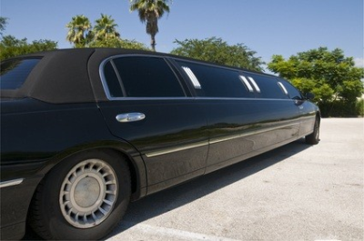 Best Pasadena Limo Logo