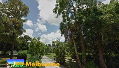 LawnJunction Melbourne Logo