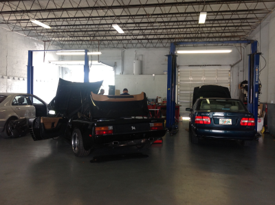 GOLDCAR Repair Shop Image