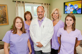 Mark Weglos, Comprehensive Family Dentistry Image