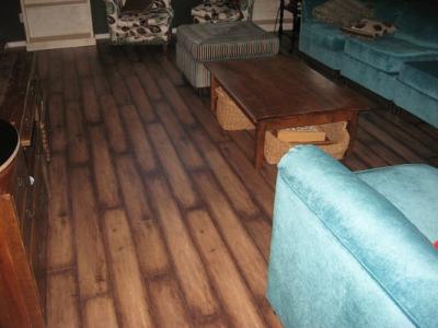 Diamondback Flooring Image