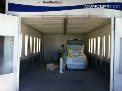 Showcase Paint &amp; Body Shop Logo