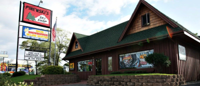 Pinewski's Ski & Board Shop Image