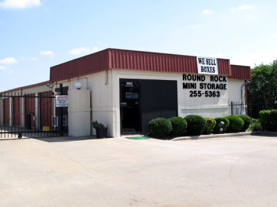Round Rock Mini Storage Logo