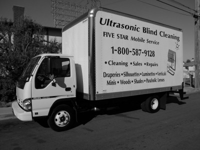 Ultrasonic Blind Cleaning Five Star Mobile Service Logo