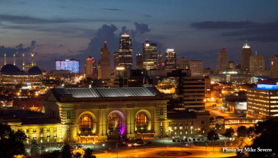 TAXI SERVICE OVERLAND PARK | Royal Transportation Kc Image