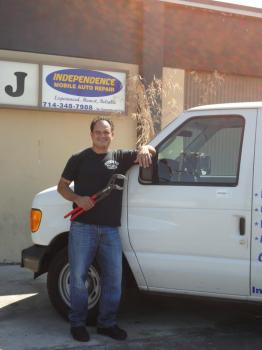 Independence Mobile Auto Repair Logo