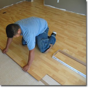 Dalton Direct Flooring Outlet Logo