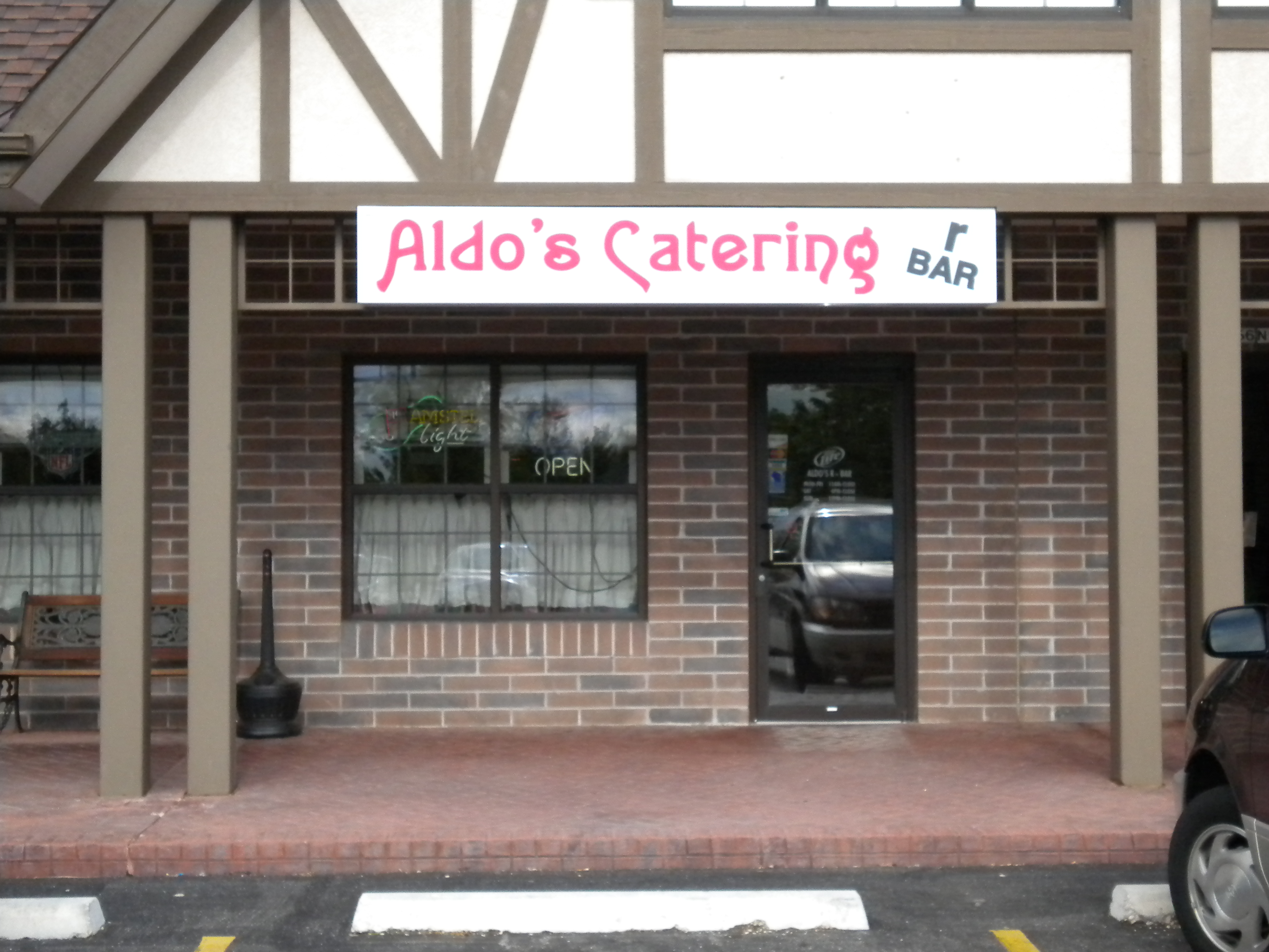 Aldo's Catering Bar Logo