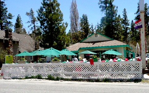 Azteca Grill Mexican Restaurant &amp; Catering Logo