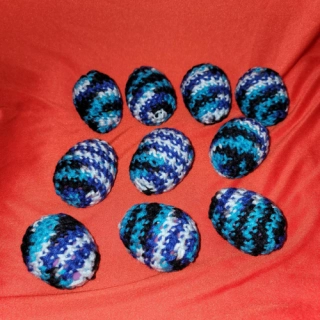 10 Piece Variegated Blue Black Colors Crochet Shaky/Rattle/Stash Train Ferret or Pet Toys Eggs Play Bulk Set#A8