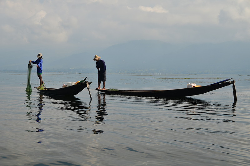 Two fishermen conflict picture