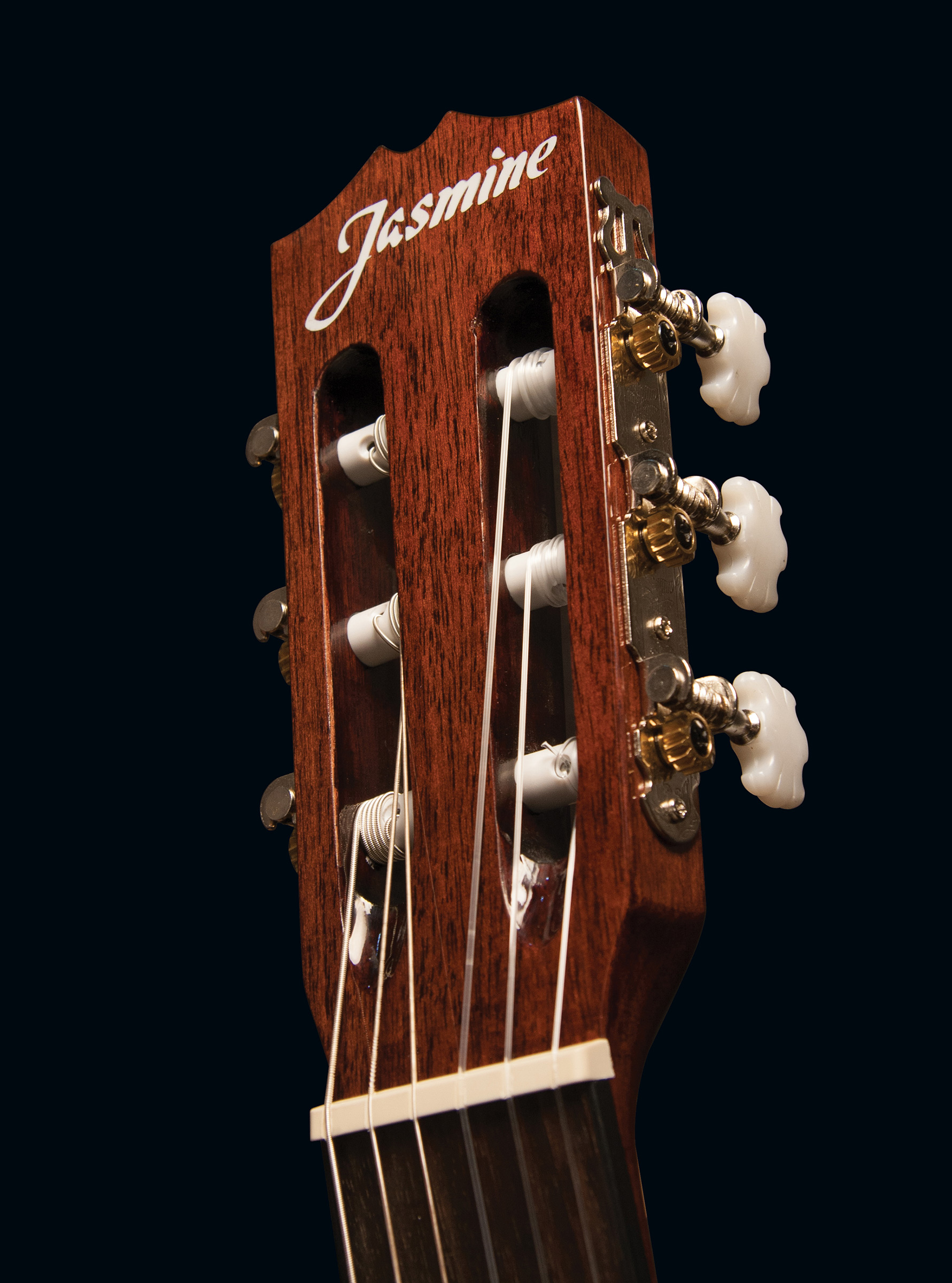 Jasmine JC25 Classical Guitar – Full Size, Spruce Top, Sapele Back & Sides, Natural Gloss Finish, Right-Handed