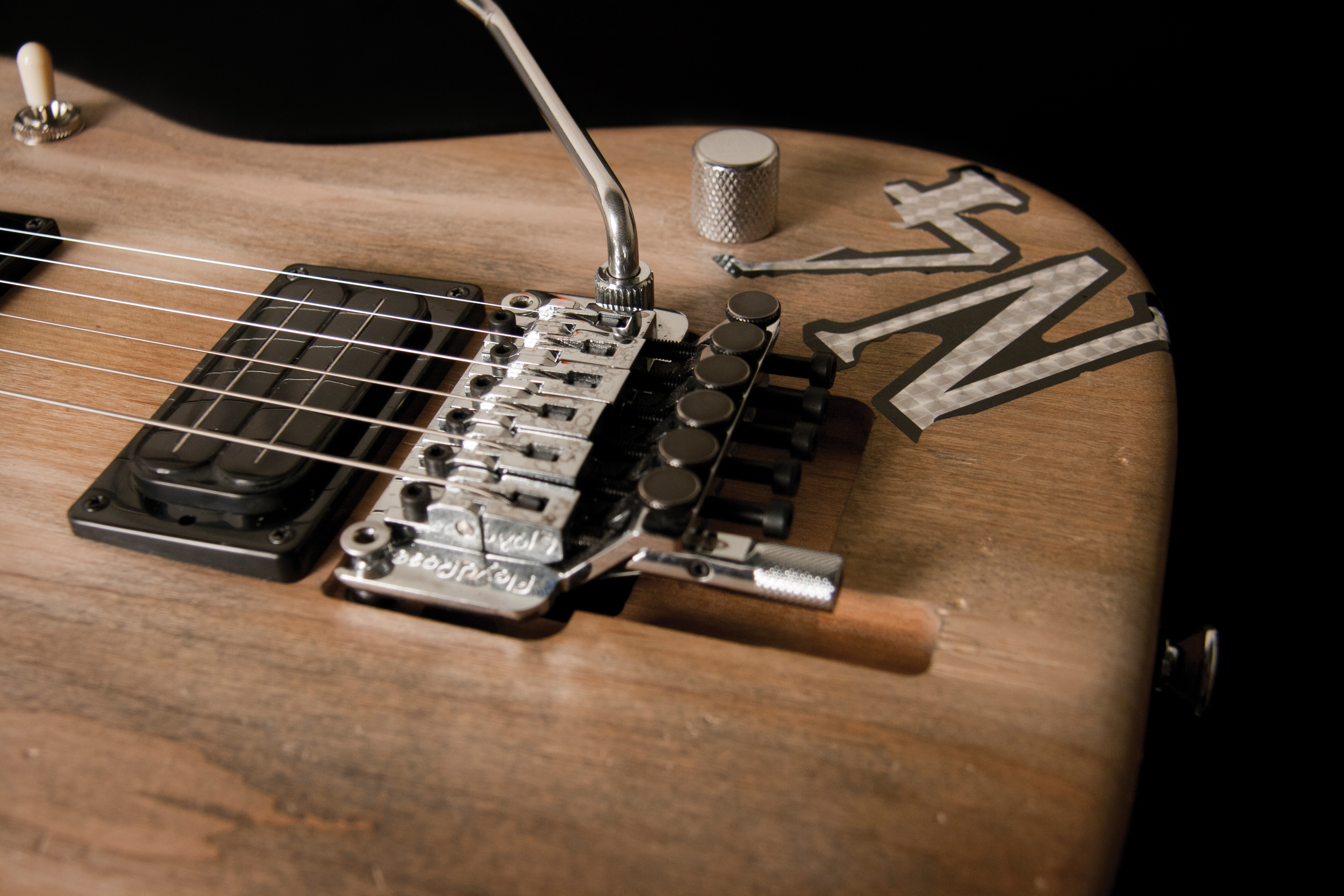 Washburn N4 Nuno Authentic Nuno Bettencort Signature USA