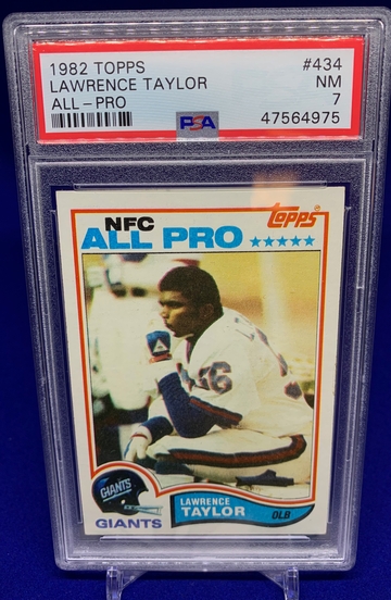 1982 Topps Lawrence Taylor - PSA 7