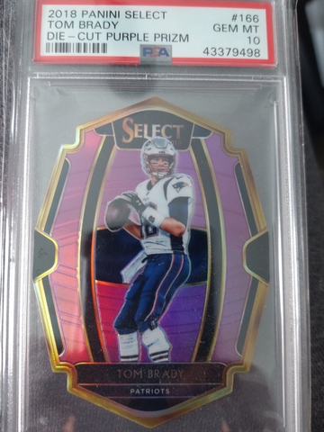 Tom Brady 2018 Panini Select Tom Brady Die-Cut Purple Prizm PSA 10