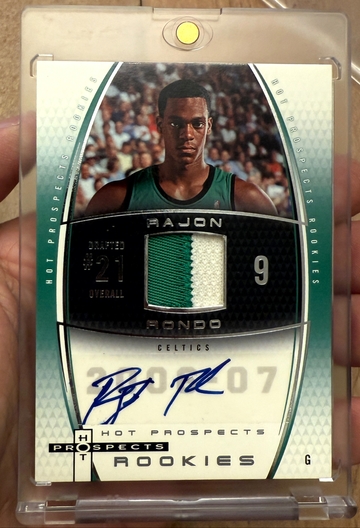 2006 Fleer Hot Prospects Rajon Rondo Rookie Patch Auto /250