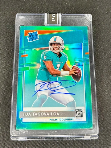 2020 Tua Tagovailoa Panini Donruss Optic Green Prizm Rookie Auto Black Box 1/1 SEALED Autograph One of One #152