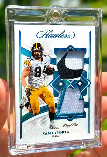 2023 Panini Flawless Collegiate Sam LaPorta Platinum #1/1 Nike Patch Iowa RC