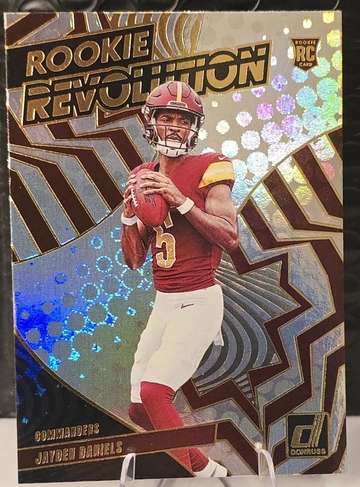2024 Panini Donruss Rookie Revolution Jayden Daniels (RC) #9 Commanders