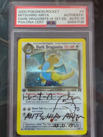 2000 Pokemon Rocket 1st Edition Dark Dragonite Signed by Mitsuhiro Arita Authentic w/ 10 auto