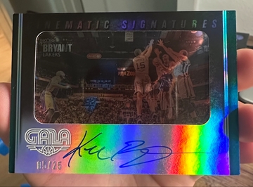 2014-15 Kobe Bryant Panini Gala Cinematic Signatures Green Holo Auto 5/25 #1 SP Autograph