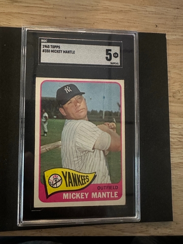 1965 TOPPS #350 MICKEY MANTLE SGC 5 CENTERED