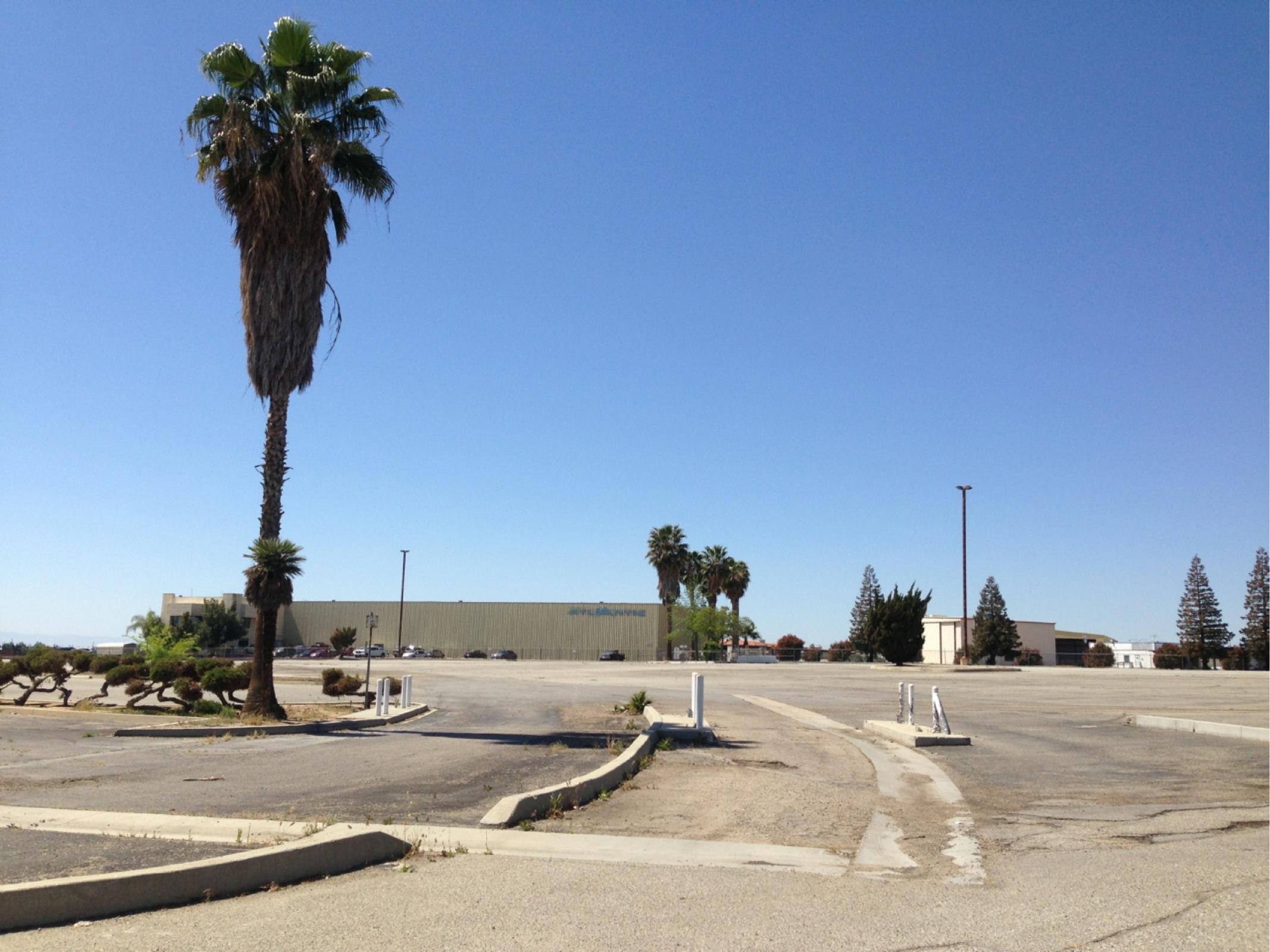 BFLMeadows Field Airport Parking in Bakersfield ParkMe