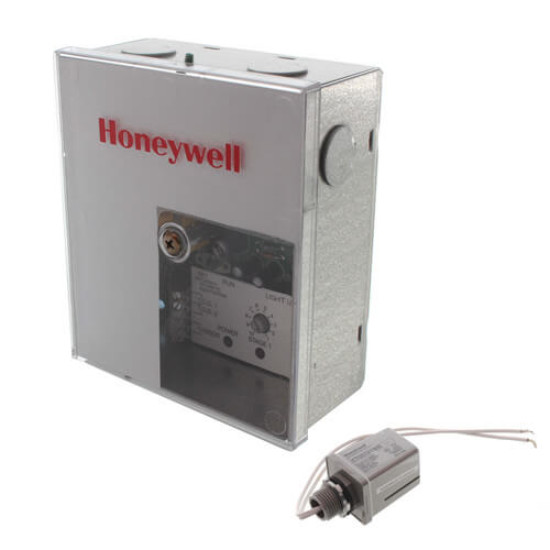 CR7075A1000 Honeywell CR7075A1000 TwoStage Outdoor Lighting