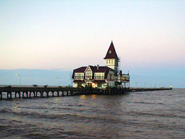 Colegio en Moonte video