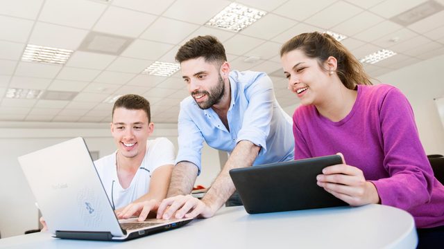 Jóvenes a Programar