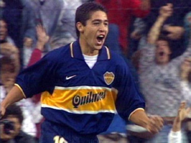 Riquelme debutando para  Boca Juniors