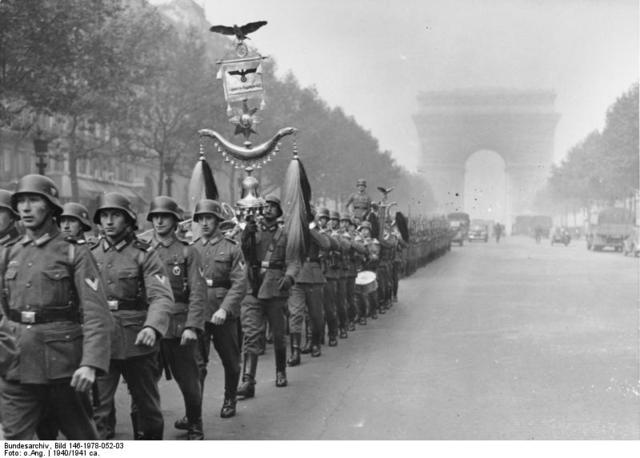 Germans enter Paris