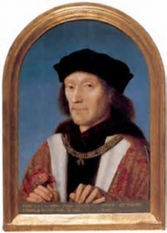 Henry VII becomes King of England