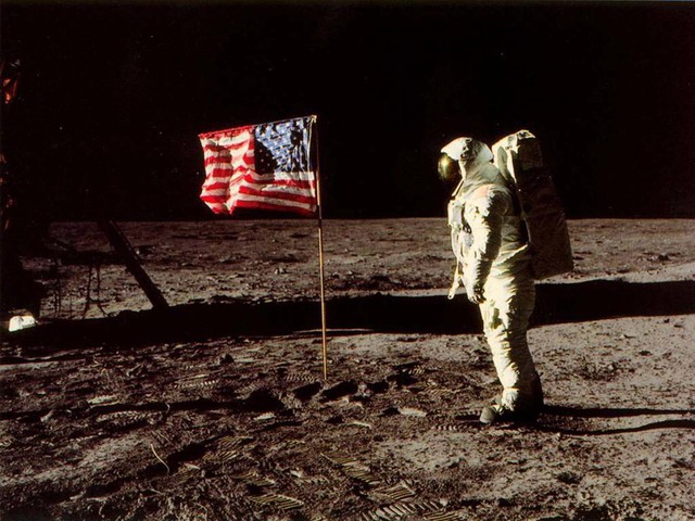 Moon Landing - History