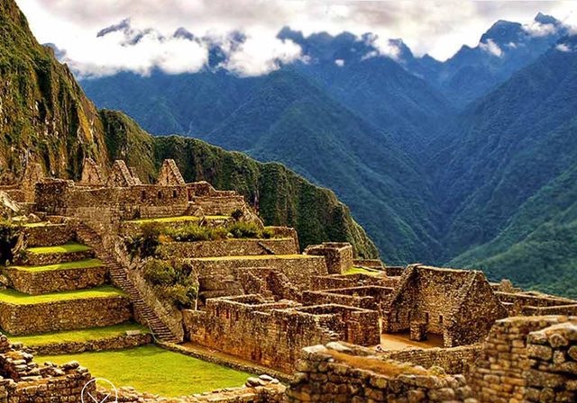 Machu Picchu
