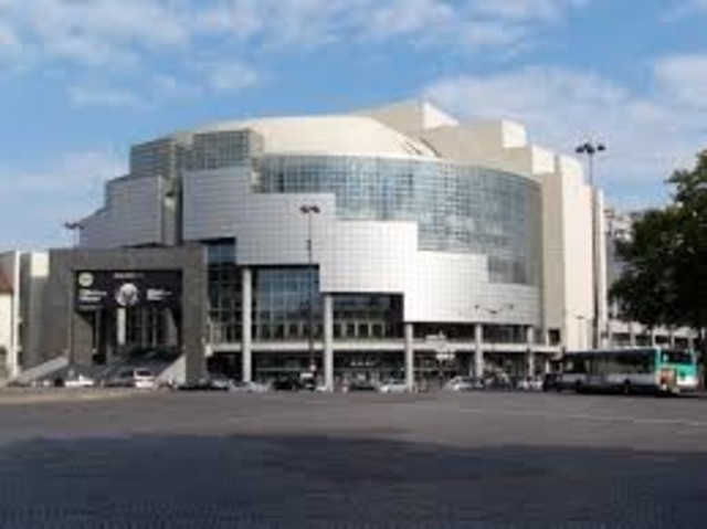 Opera Bastille-modern theatre