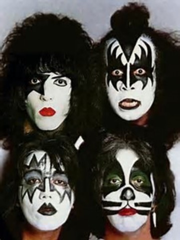 KISS: I was made for lovin' you