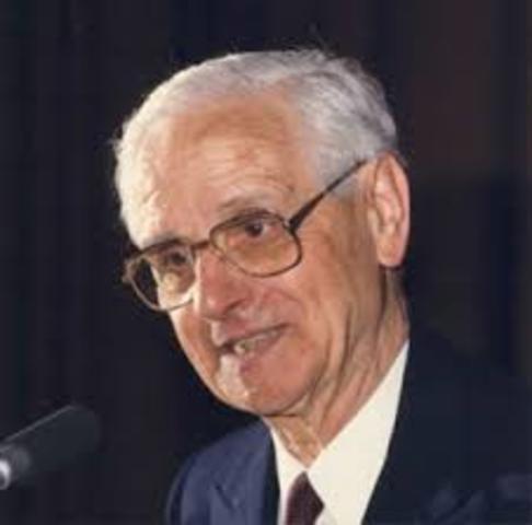 Víctor García Hoz (1911 – 1998)