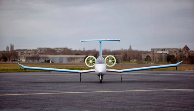 Airbus e-fan Electric airplane