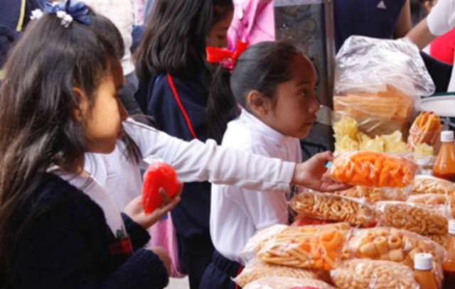 Lineamientos generales acerca del expendio o distribución de alimentos y bebidas